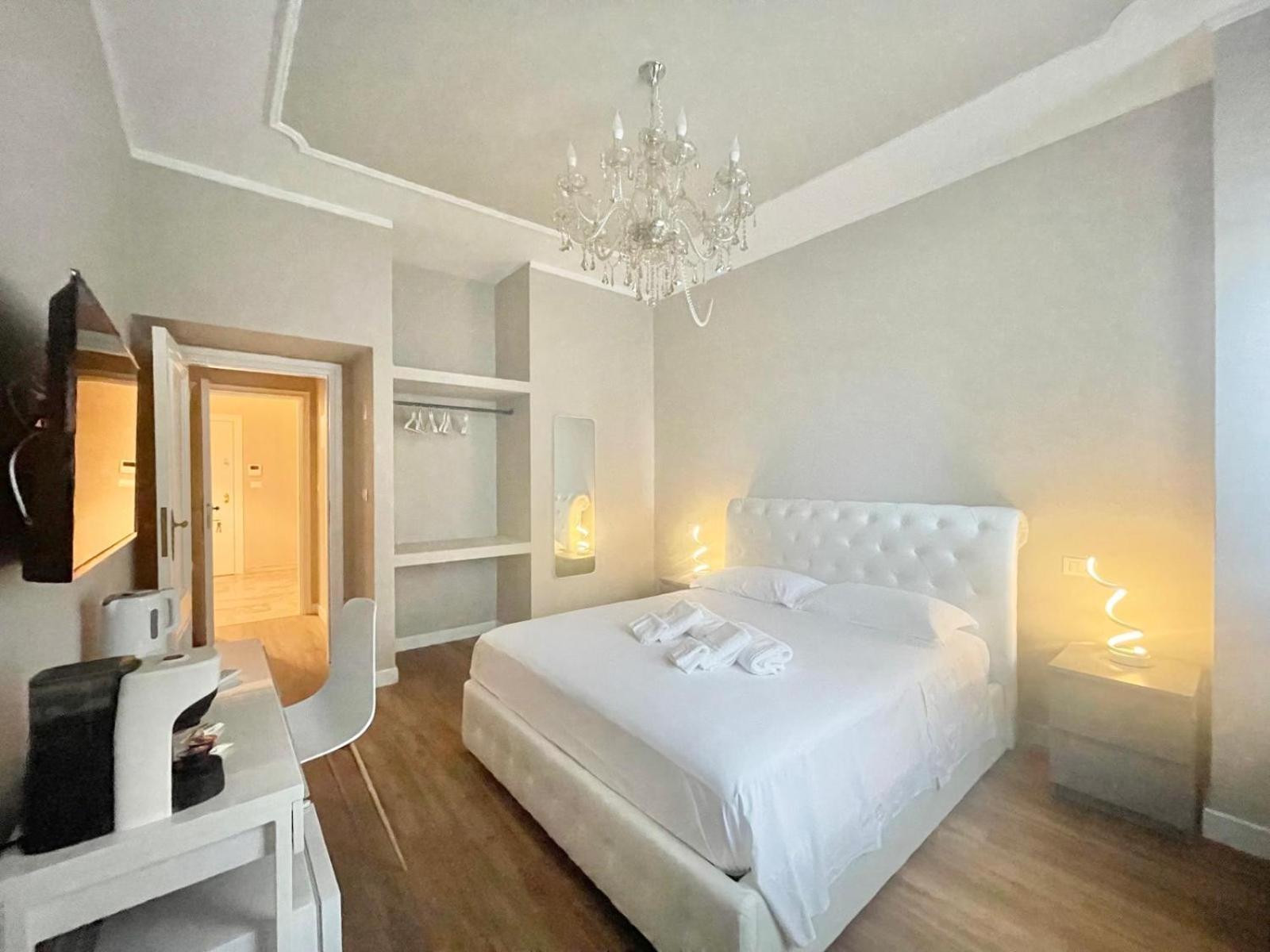 Regina Elena Rooms Pescara Ngoại thất bức ảnh