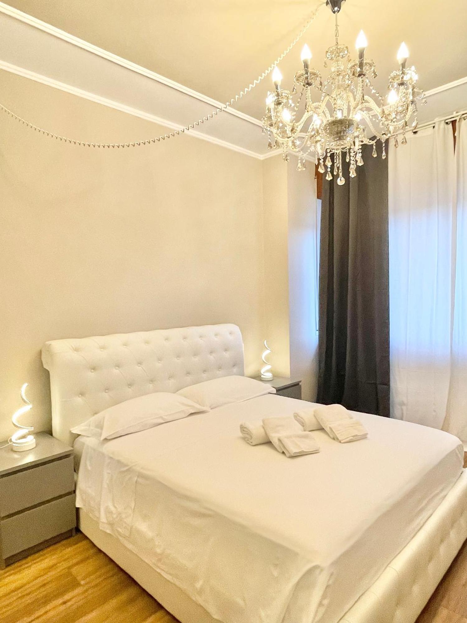Regina Elena Rooms Pescara Ngoại thất bức ảnh